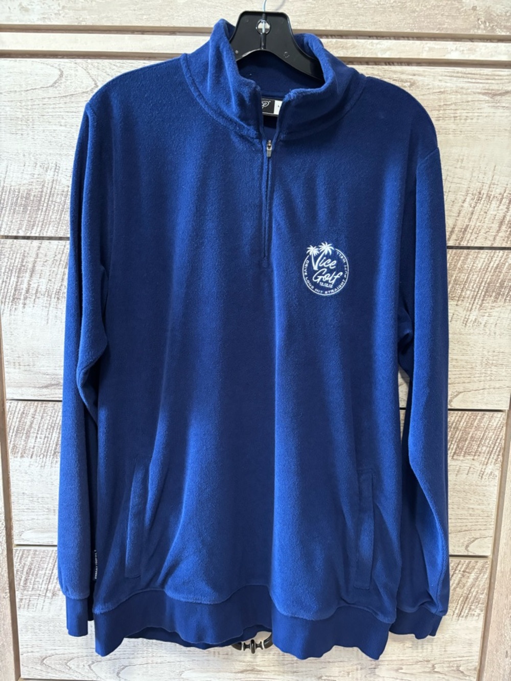 NWOT - Vice 
Men’s vice golf 1/4 zip with pockets
80%cotton 20%polyester